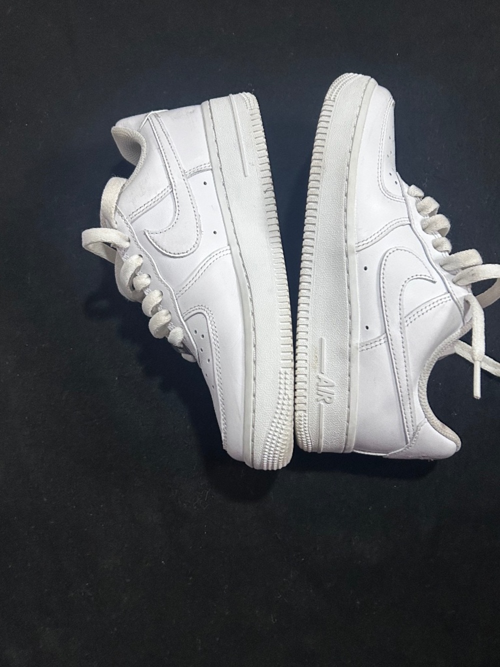 Nike airforce 1s